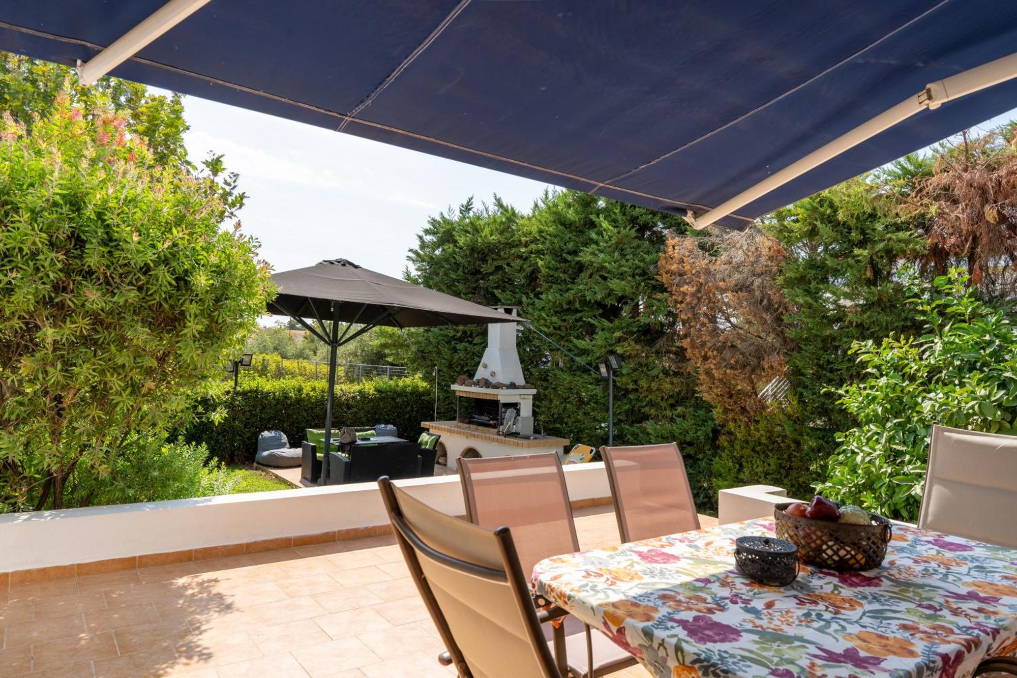 Beautiful Summer Villa In Chalkoutsi Khalkoutsion Buitenkant foto