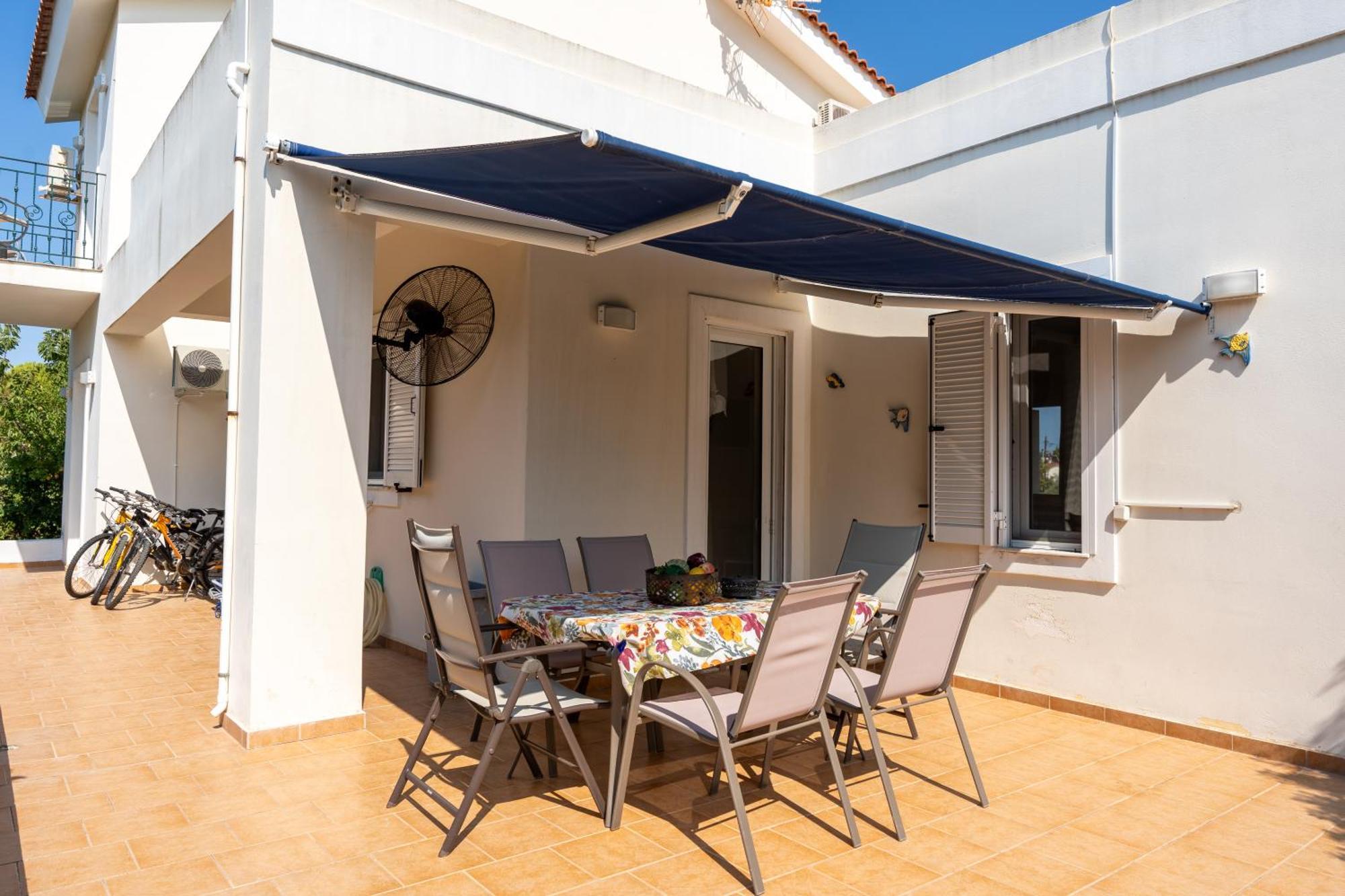 Beautiful Summer Villa In Chalkoutsi Khalkoutsion Buitenkant foto